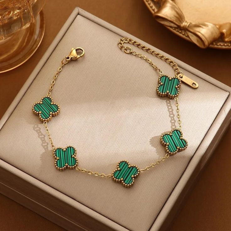 Suerte + Prosperidad = Pulsera de Trébol🍀 Incluye caja de regalo 🎁