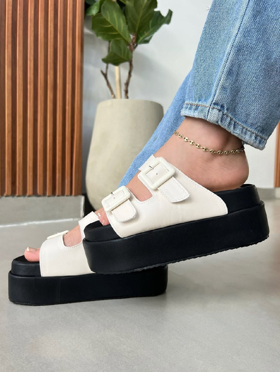 SANDALIA - ZARA ⭐⭐⭐⭐⭐